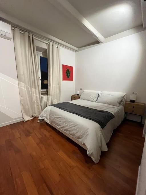 Mount Flower Trastevere Apt Villa Рим Екстериор снимка