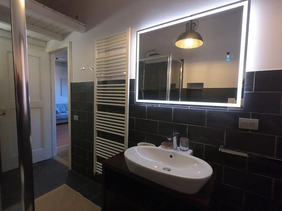 Mount Flower Trastevere Apt Villa Рим Екстериор снимка